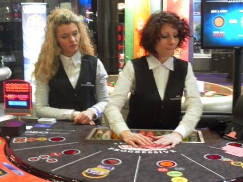casino_show_events_party_luxury_set_education
