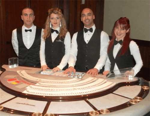 hilton_venezia_croupier_staff